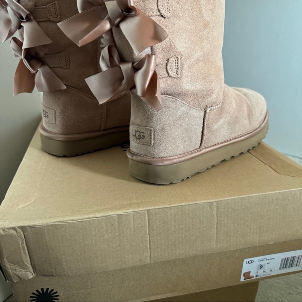 UGG Women's Suede Boots with Satin Bows - Cream
